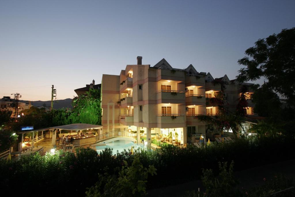 مرمريس Erdenhan Apart Hotel المظهر الخارجي الصورة